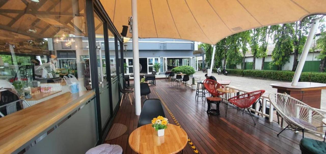 Nora Bukit Hotel Phuket Kültér fotó